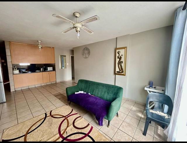 2 BEDROOM APARTMENT FOR SALE IN WONDERBOOM SOUTH